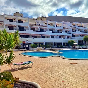 https://los-cristianos-1-bed-near-el-mirador.tenerifehoteles.net